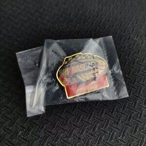 Vintage NASCAR World Coca Cola Enamel Lapel Hat Pin Sealed